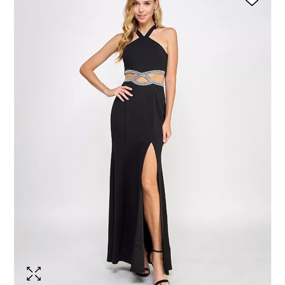 Xtraordinary dress! New with tags.